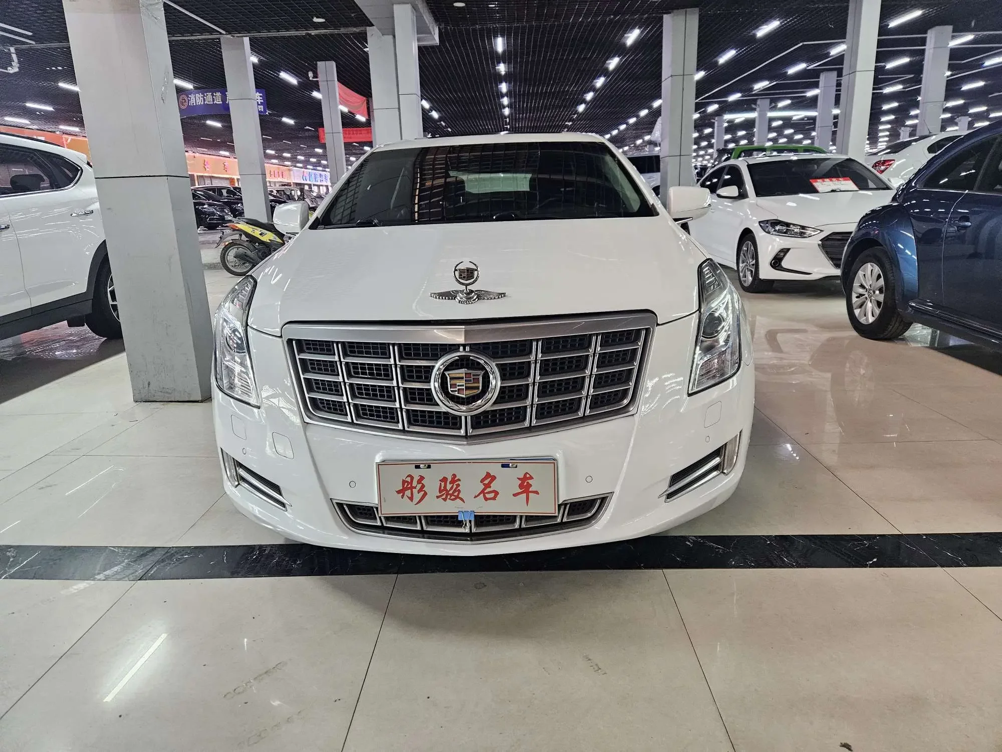 Cadillac XTS