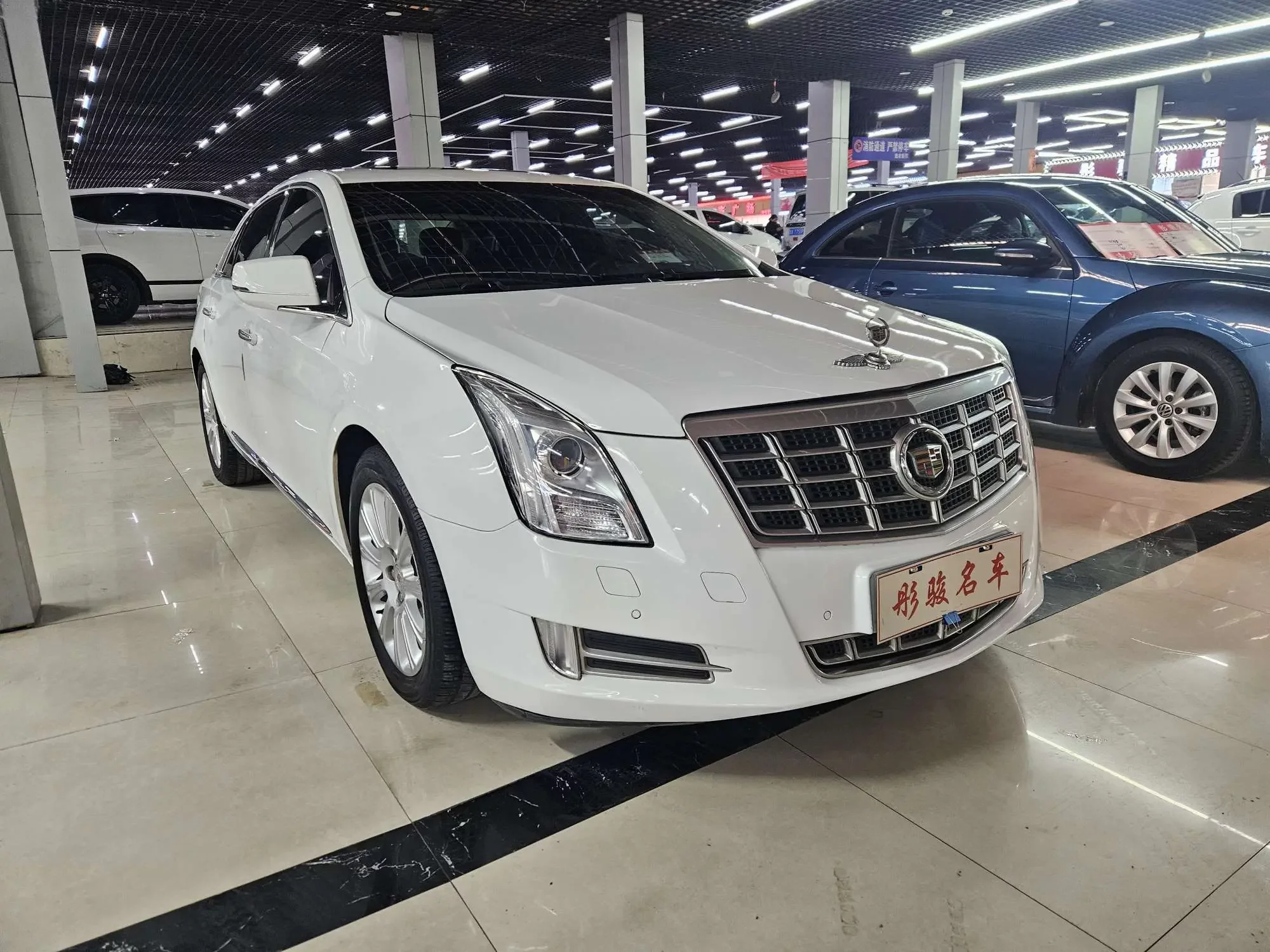 Cadillac XTS