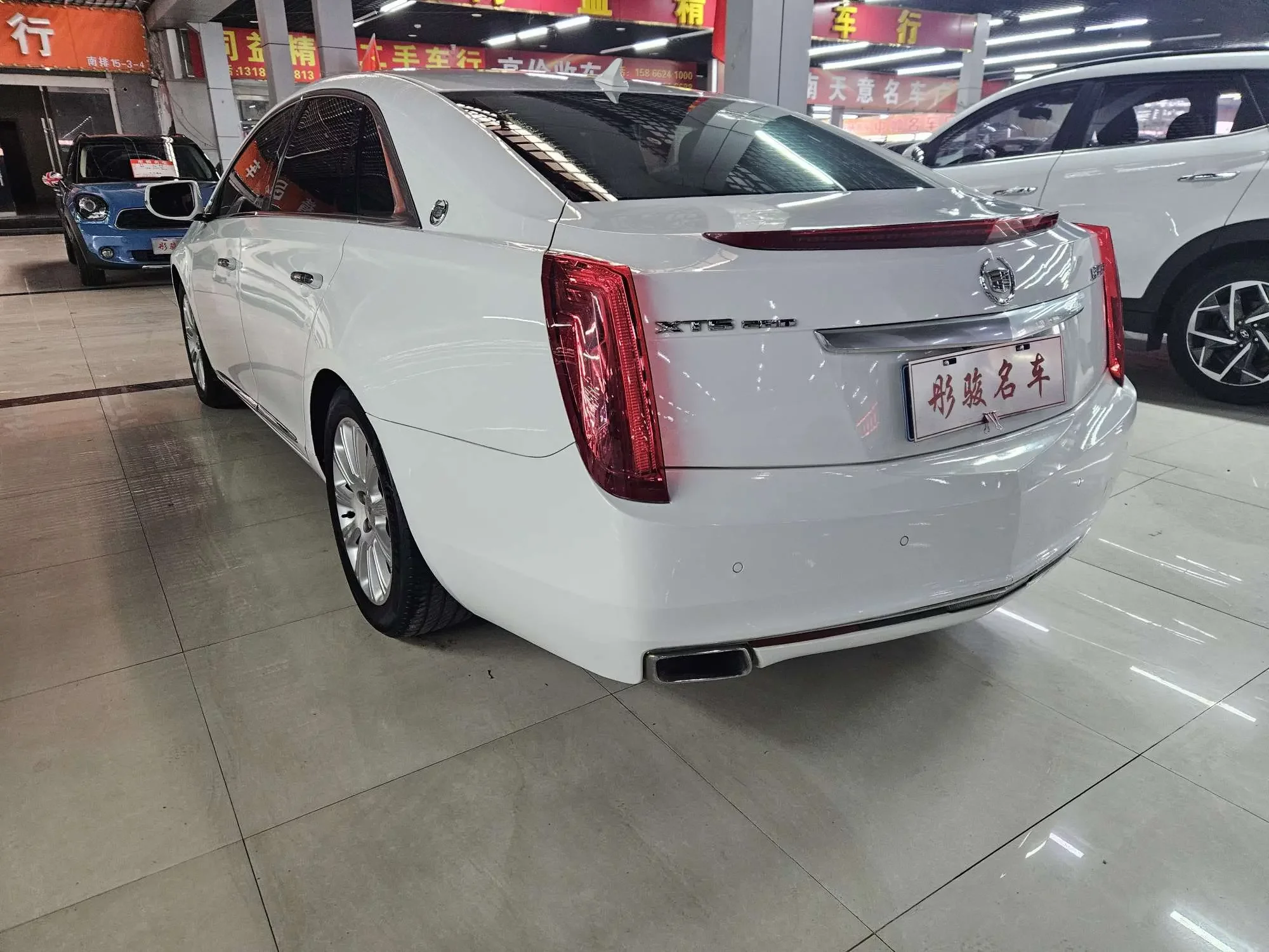 Cadillac XTS