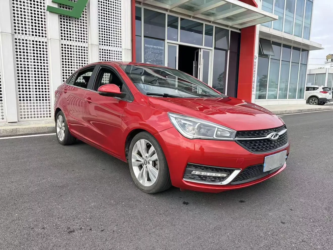Chery Arrizo 5