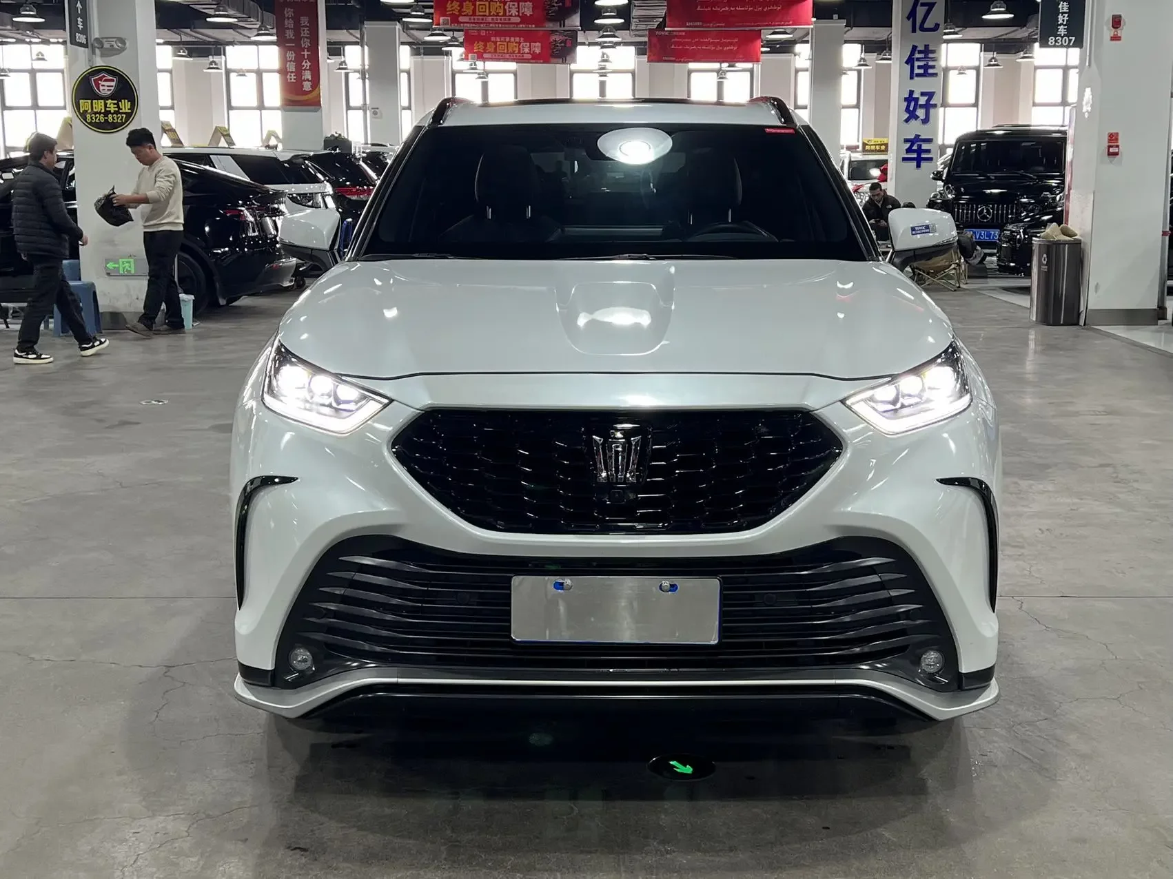 Toyota Crown Kluger