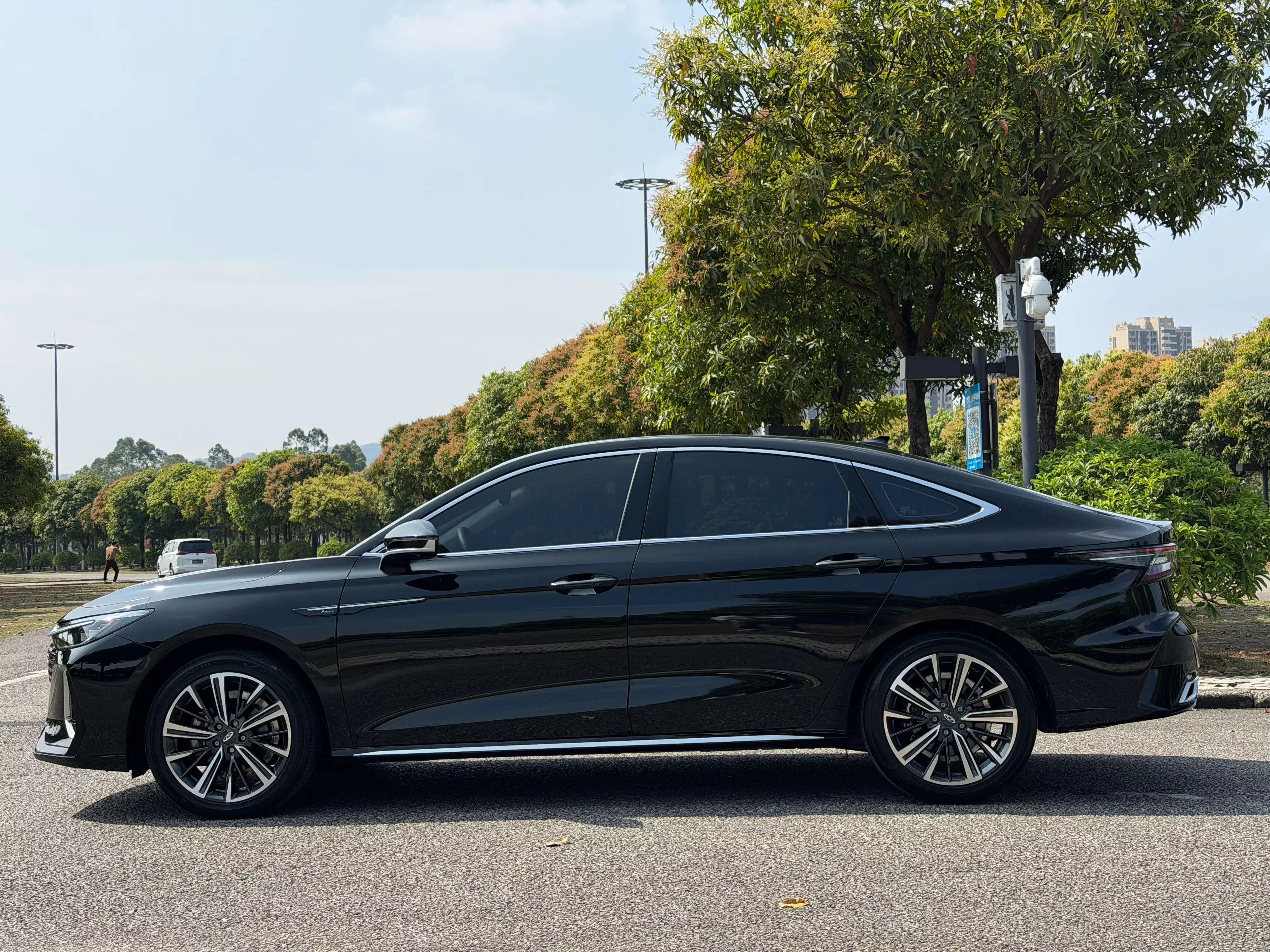 Chery Arrizo 8