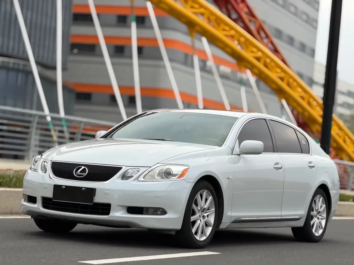 Lexus GS