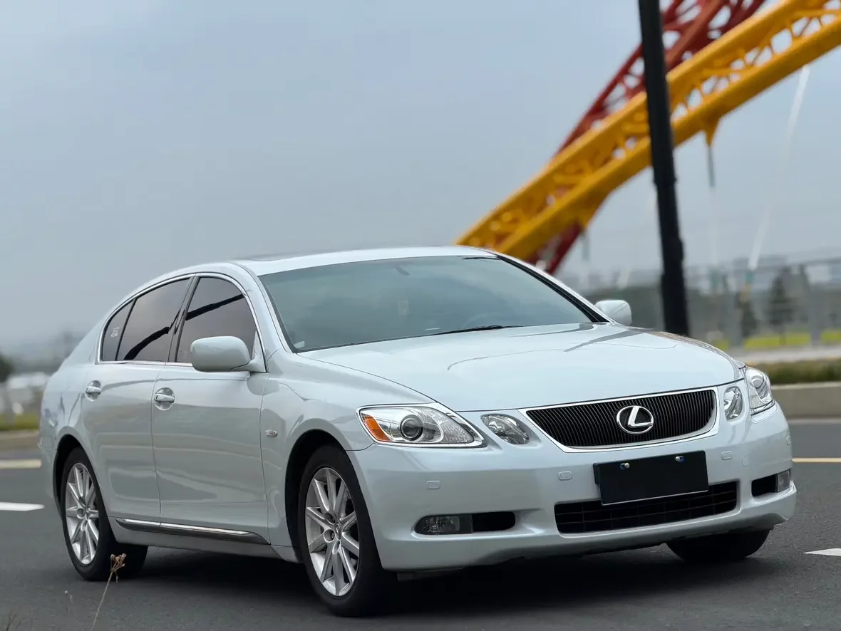 Lexus GS