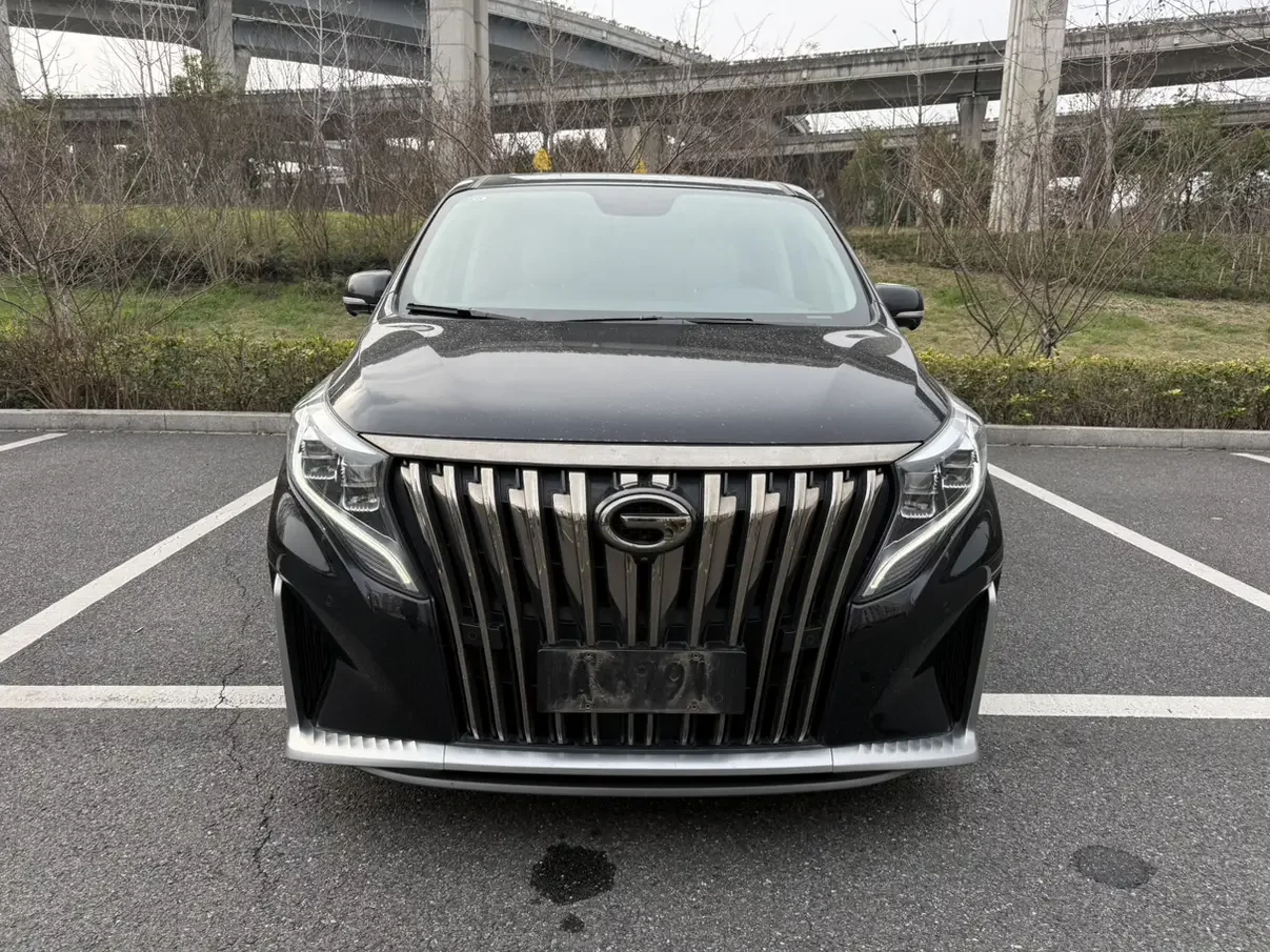 GAC Trumpchi M8