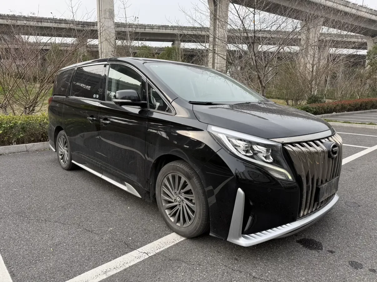 GAC Trumpchi M8