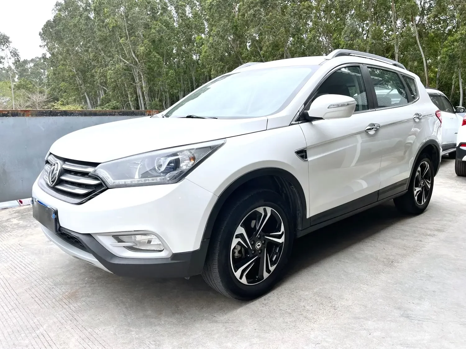 Dongfeng Fengshen AX7