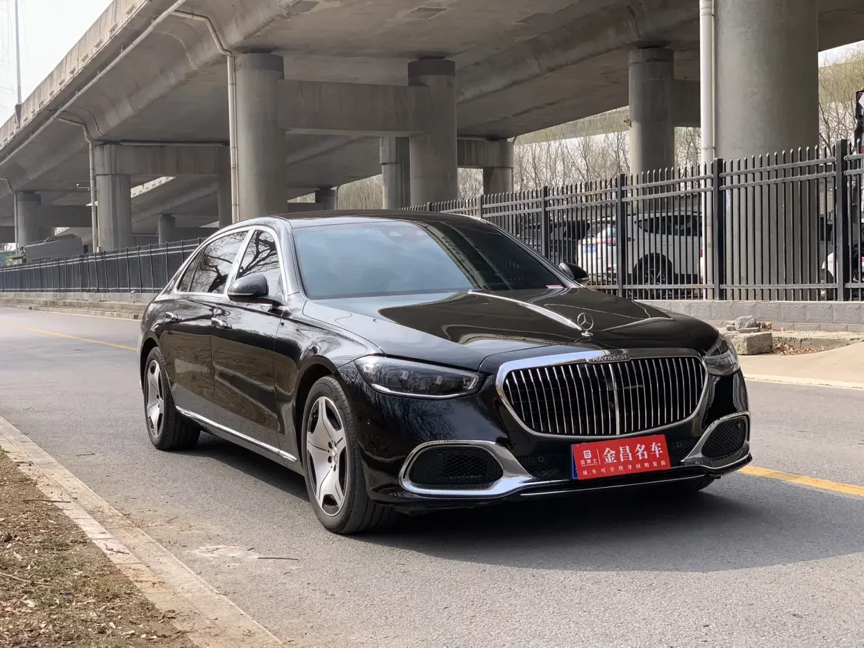 Mercedes-Benz Maybach S-Class