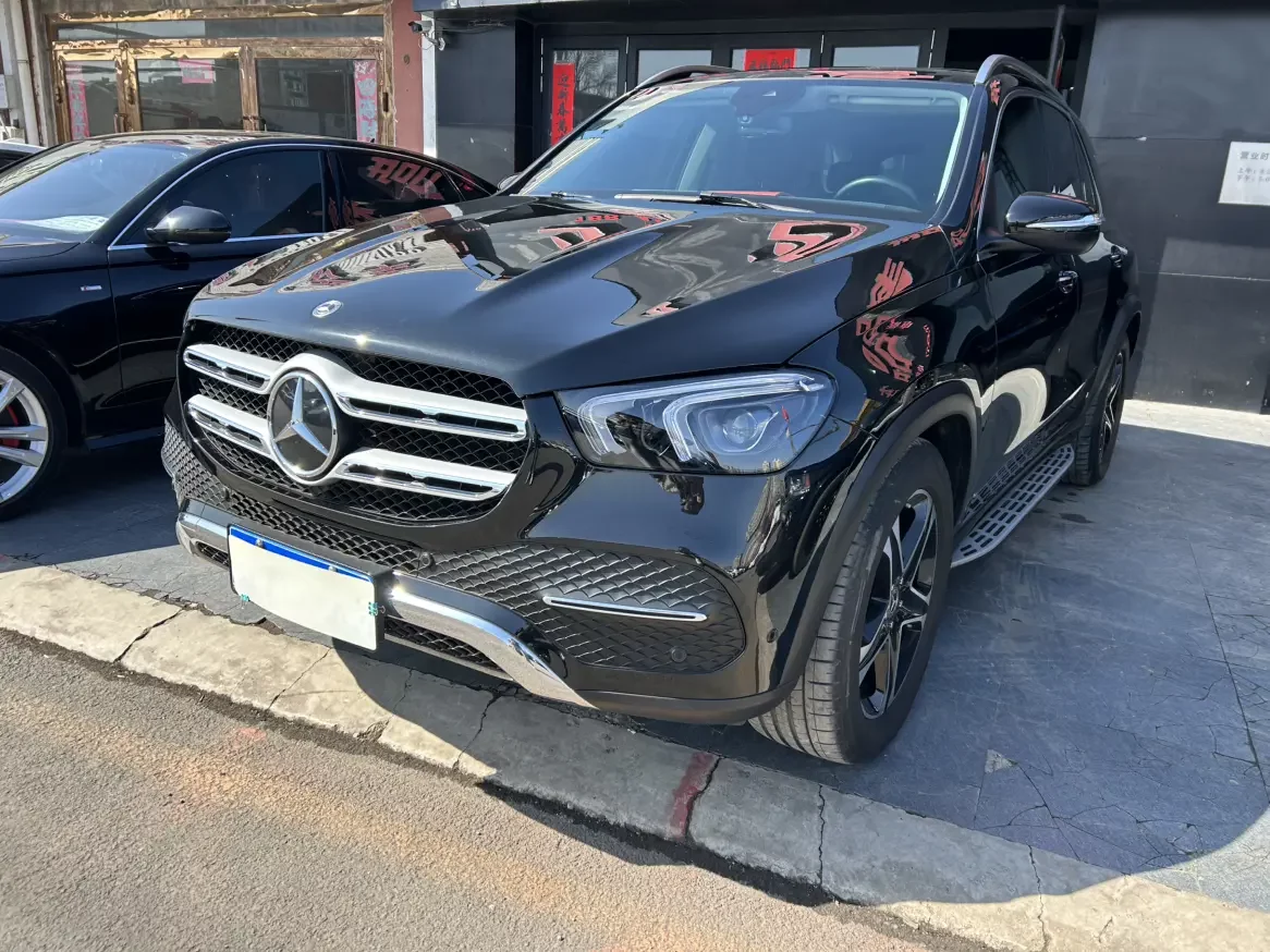 Mercedes-Benz GLE (Imported)