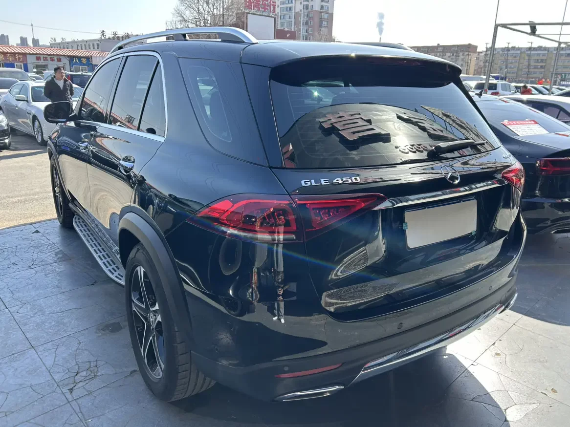Mercedes-Benz GLE (Imported)