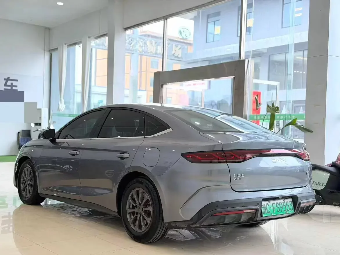 BYD Qin L DM
