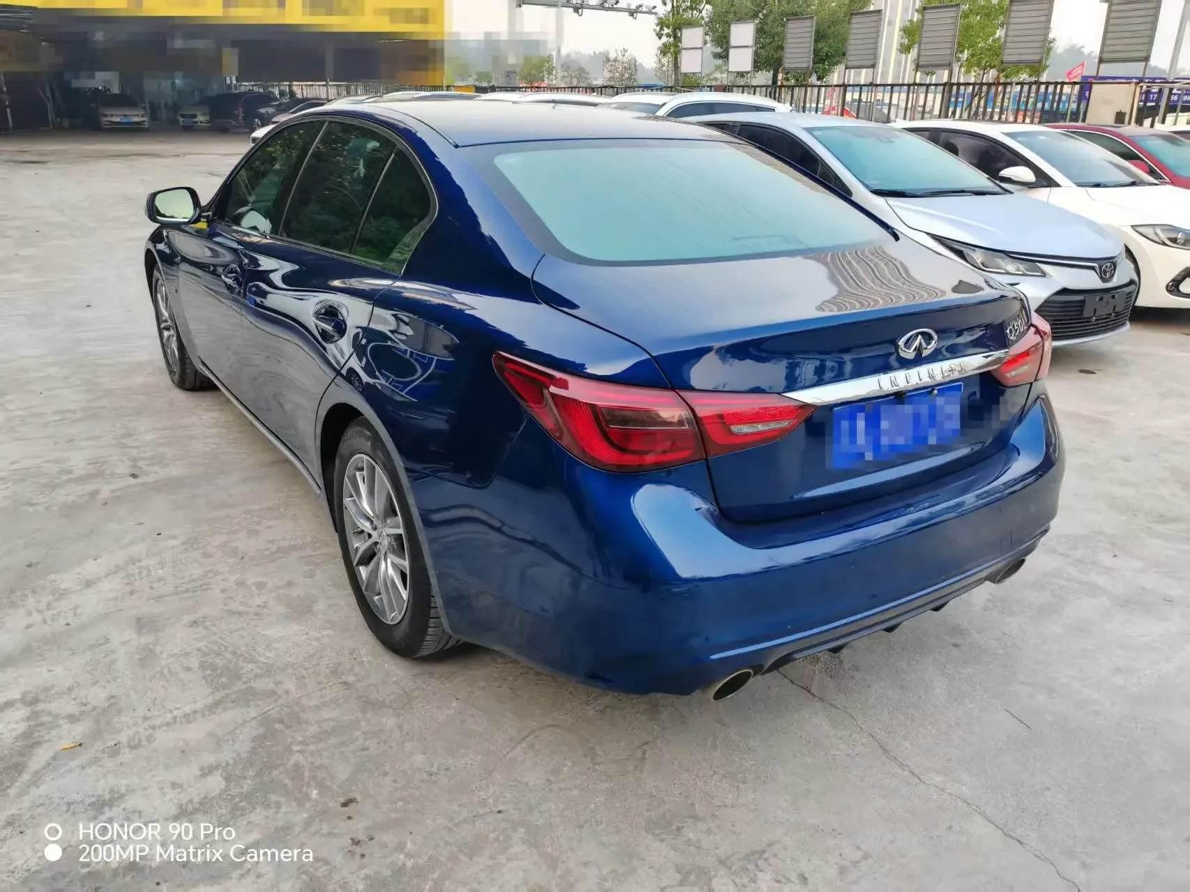 Infiniti Q50L