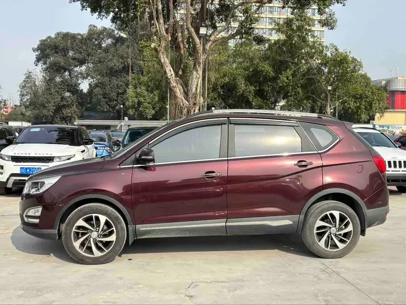 Baojun 560