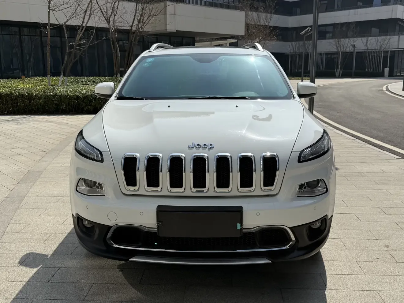 Jeep Cherokee  из Китая