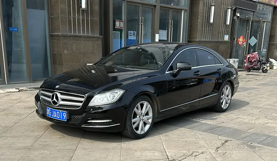 Mercedes-Benz CLS