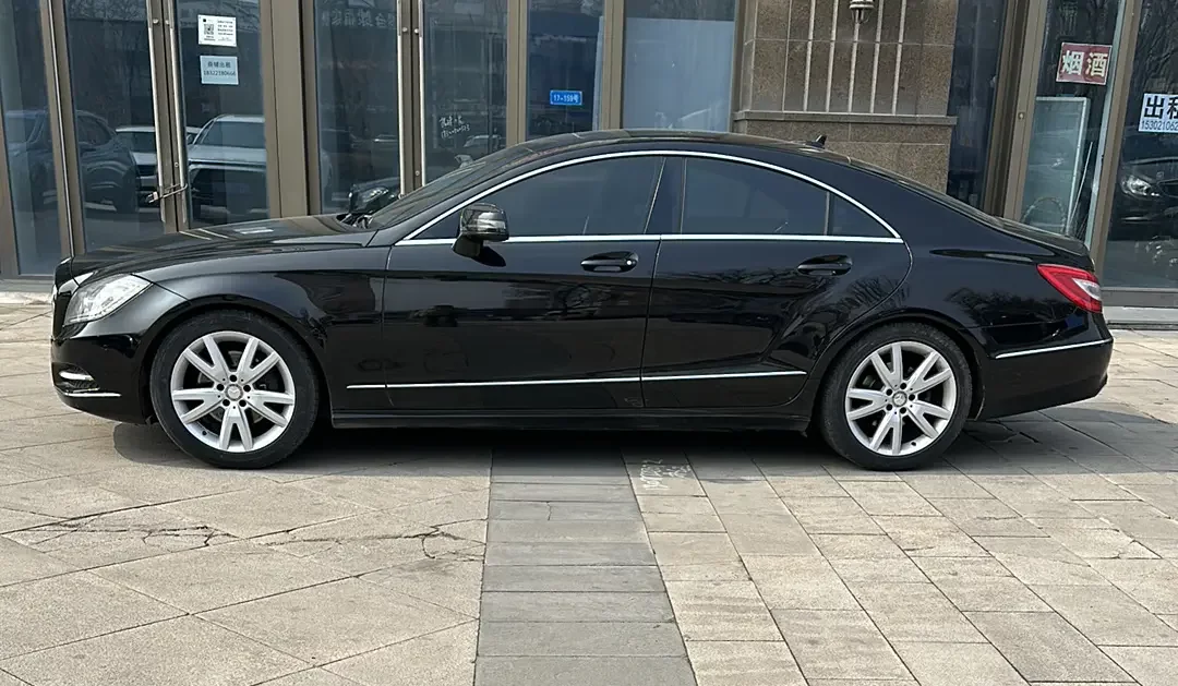 Mercedes-Benz CLS