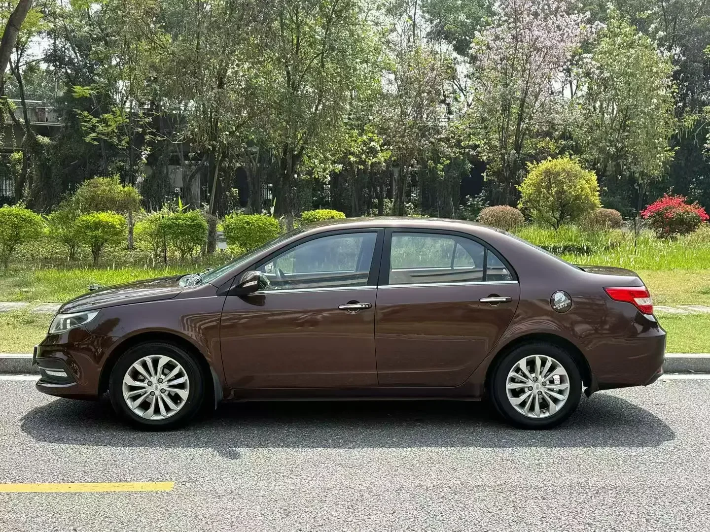 Geely Vision