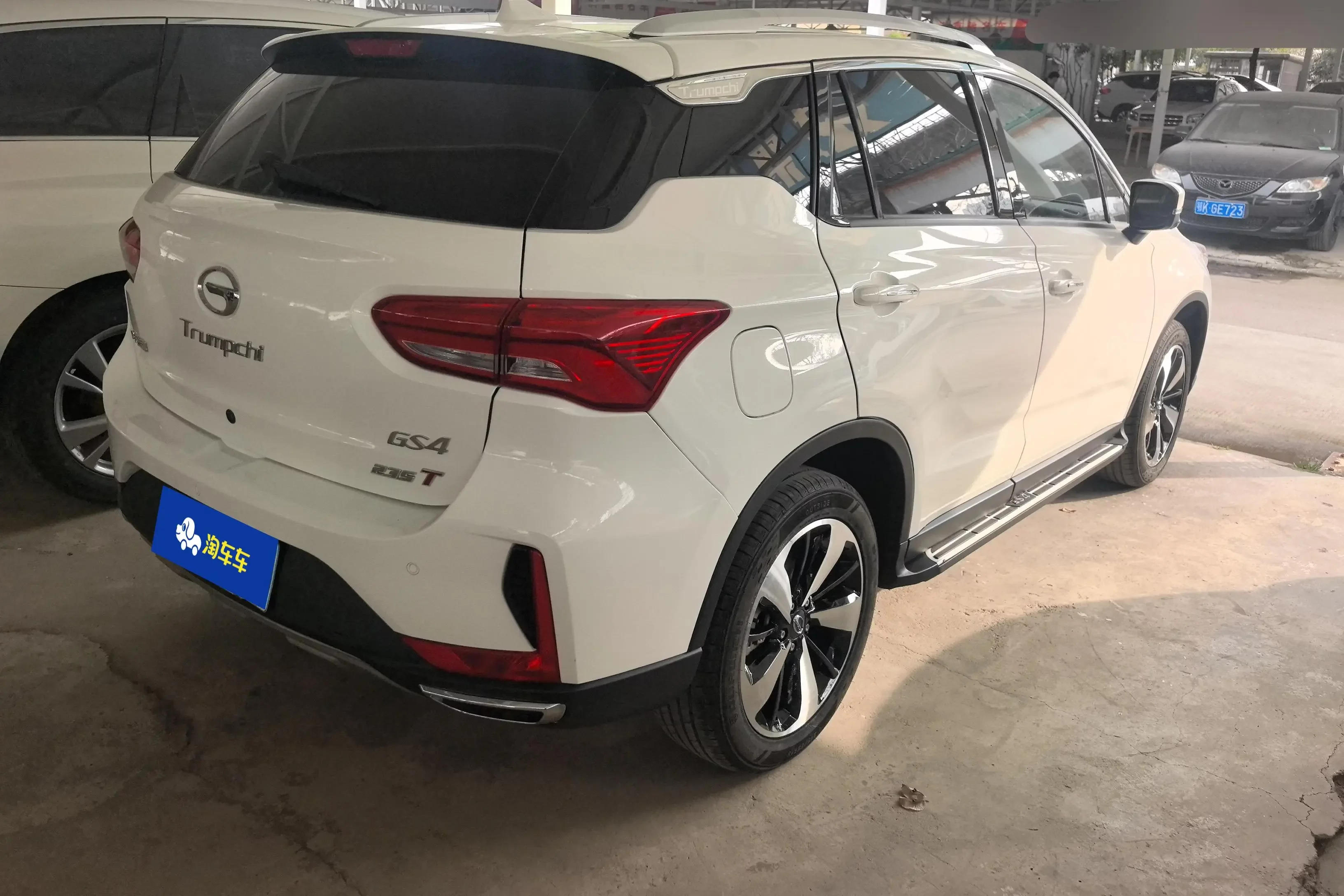 GAC Trumpchi GS4
