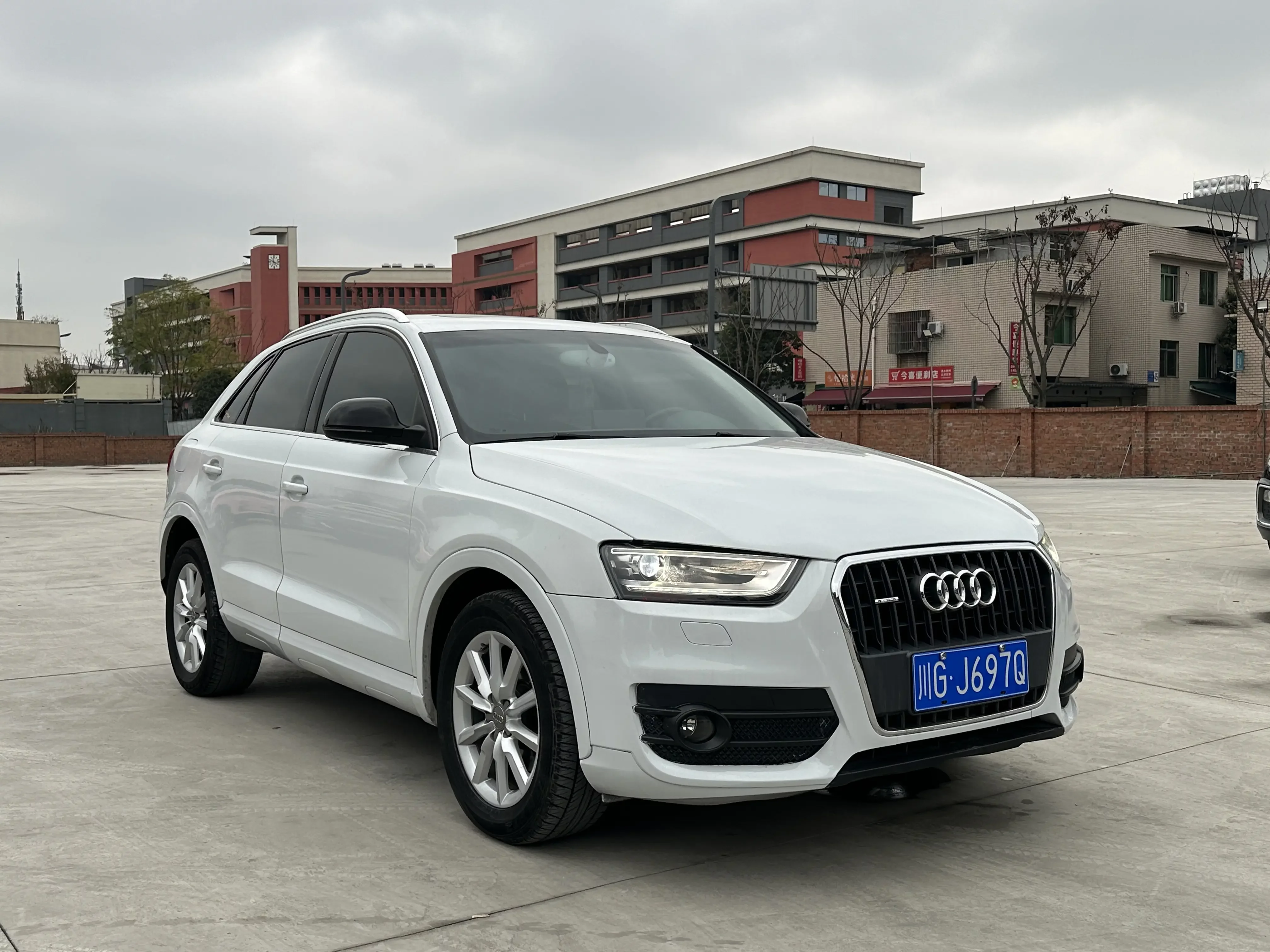 Audi Q3