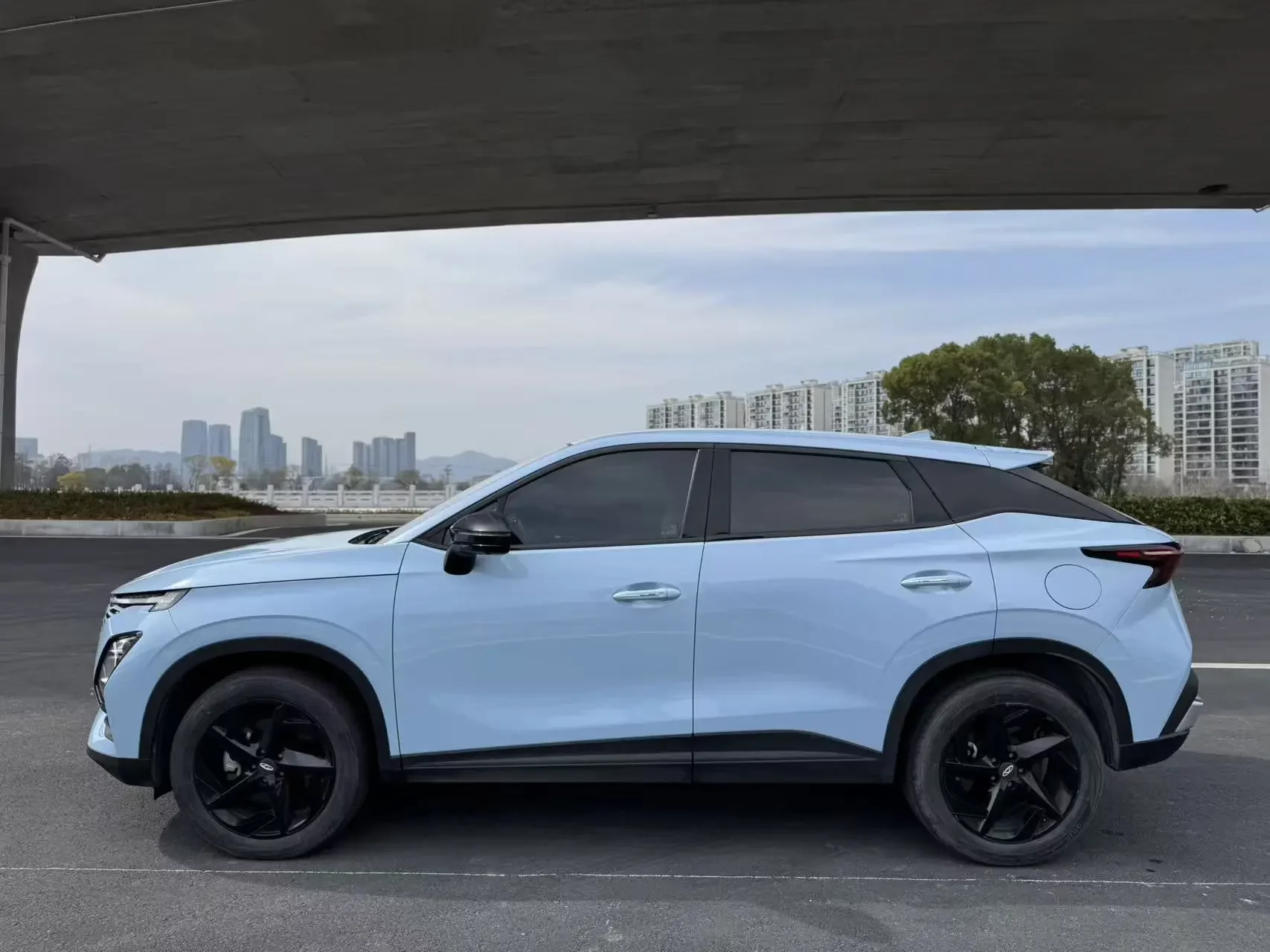 Omoda C5
