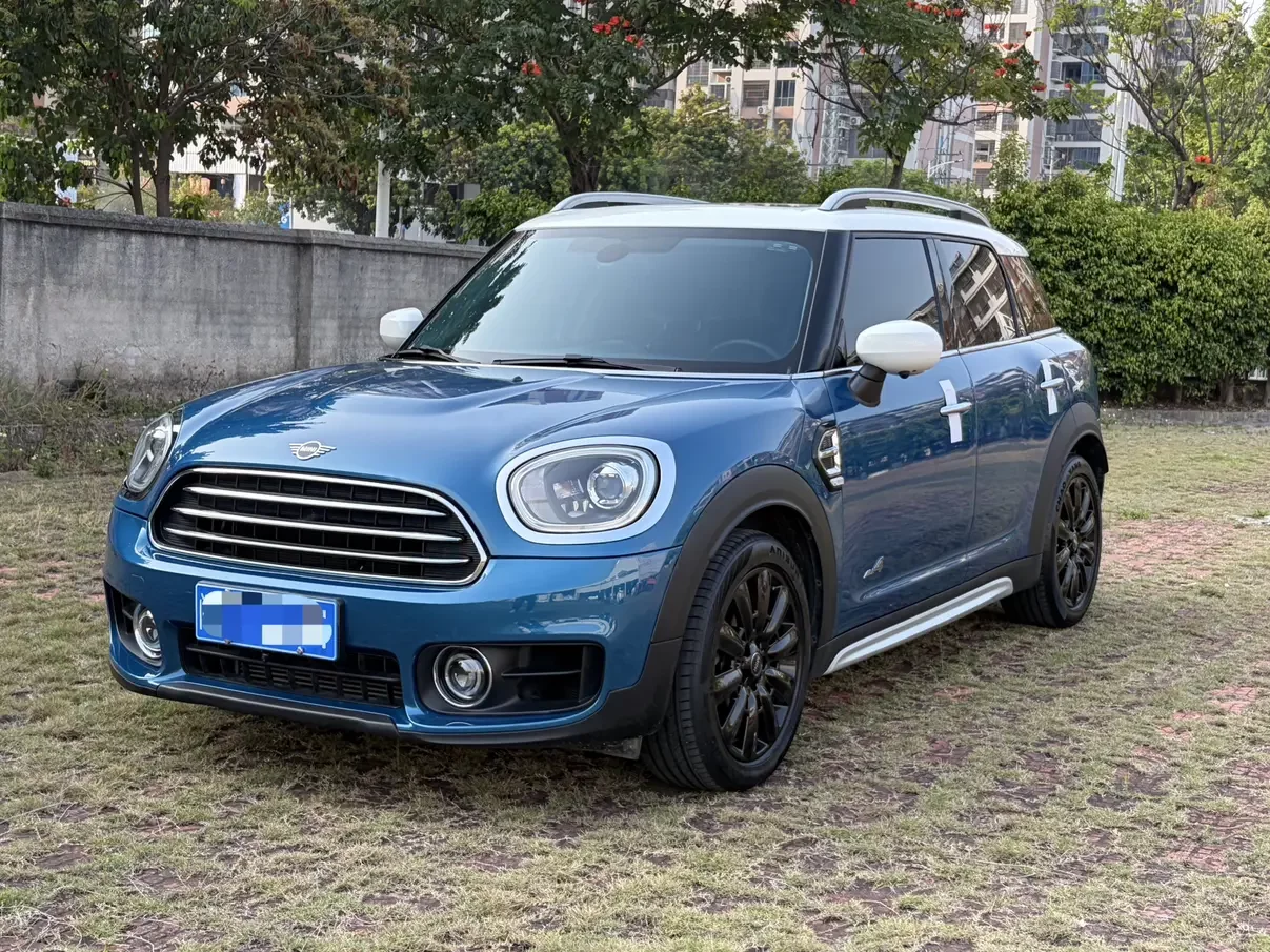 MINI COUNTRYMAN