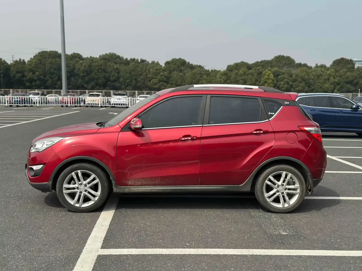 Changan CS35