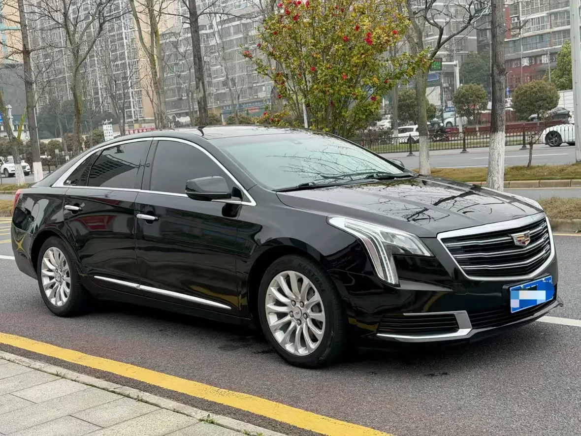 Cadillac XTS