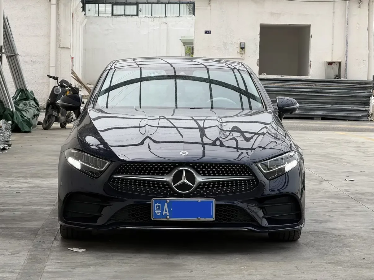 Mercedes-Benz CLS