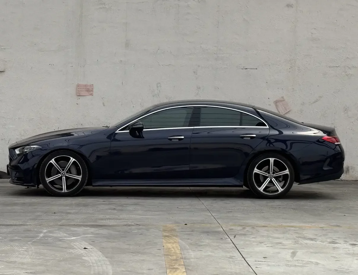 Mercedes-Benz CLS