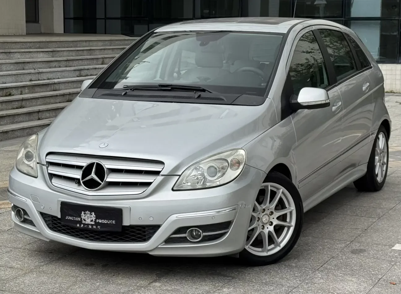 Mercedes-Benz B Class