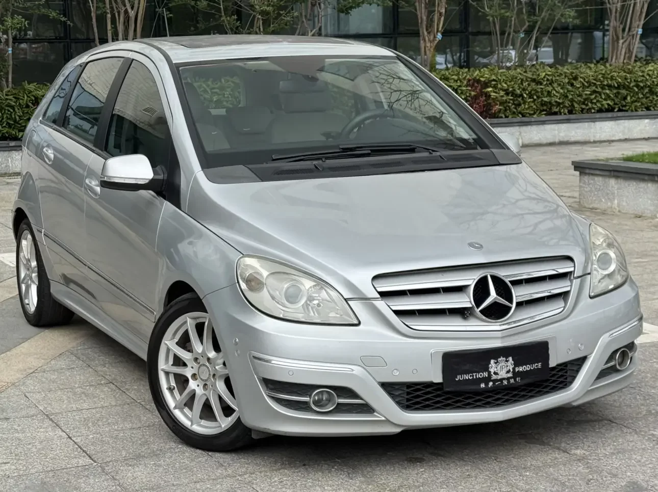 Mercedes-Benz B Class