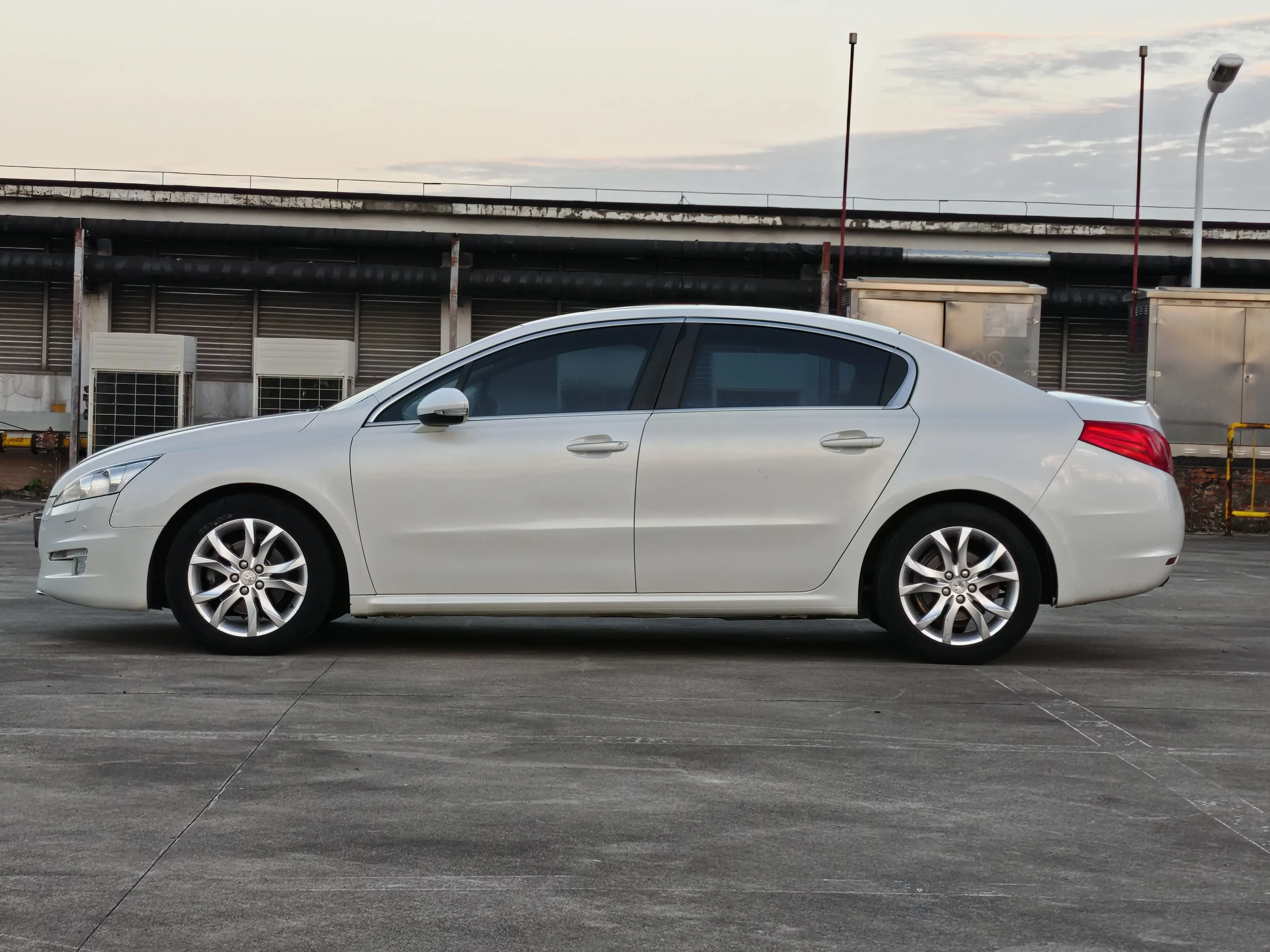 Peugeot 508