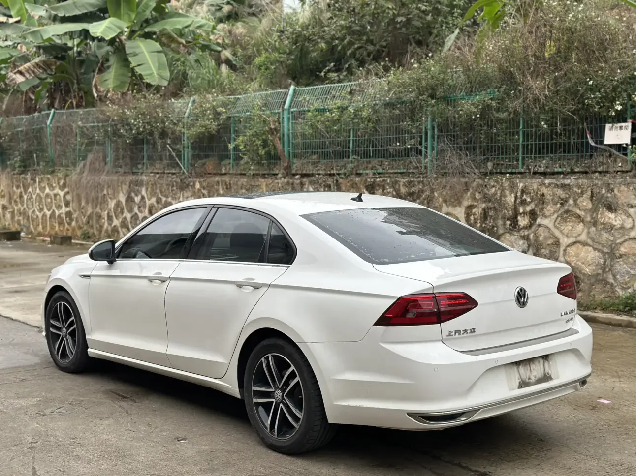 Volkswagen Lamando