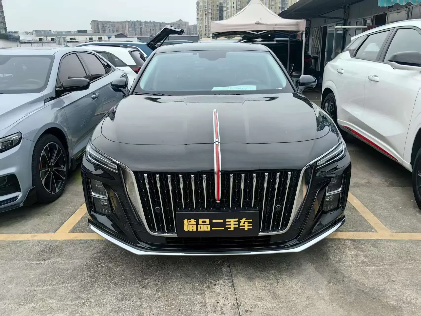 Hongqi H5