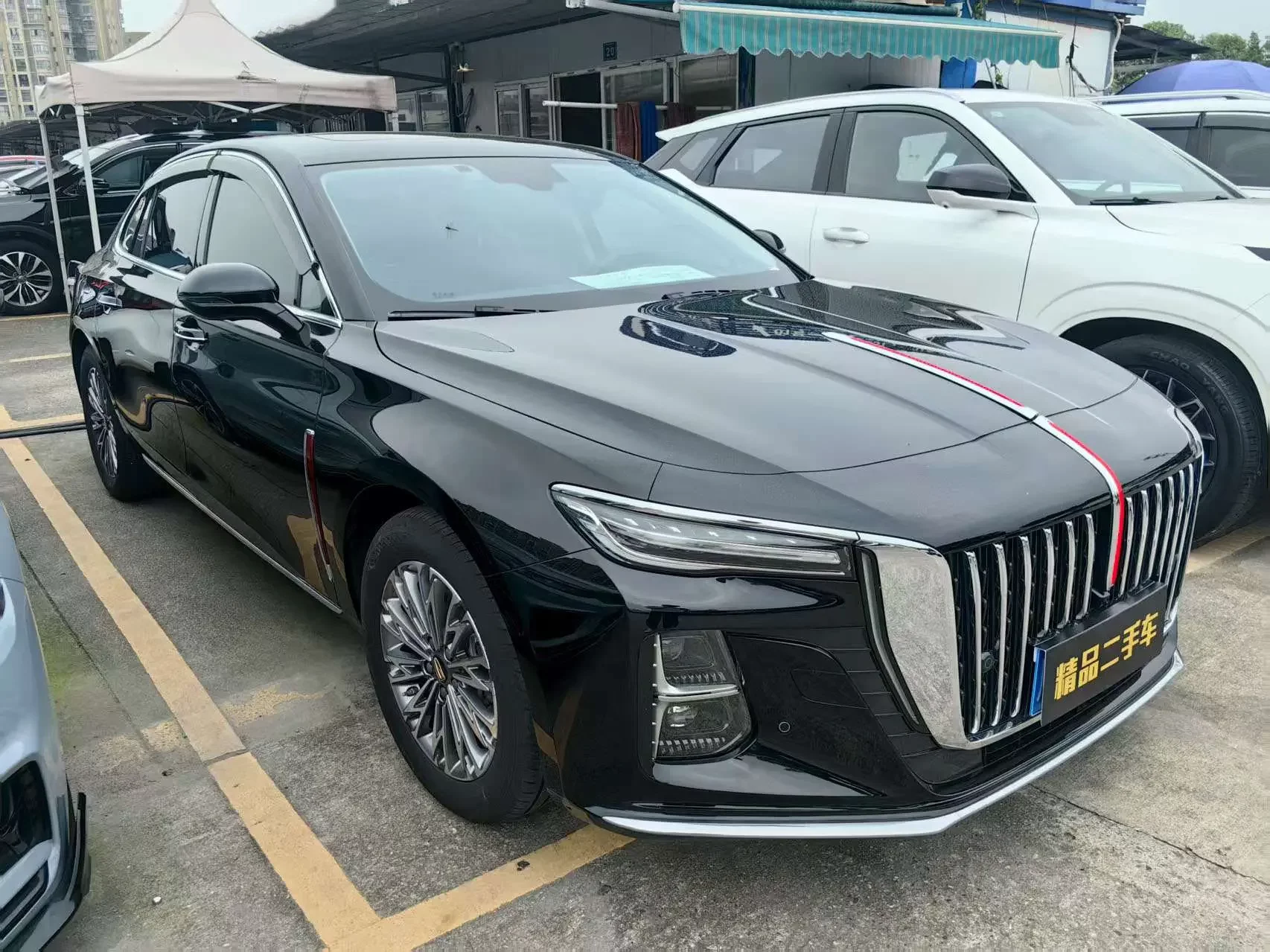 Hongqi H5