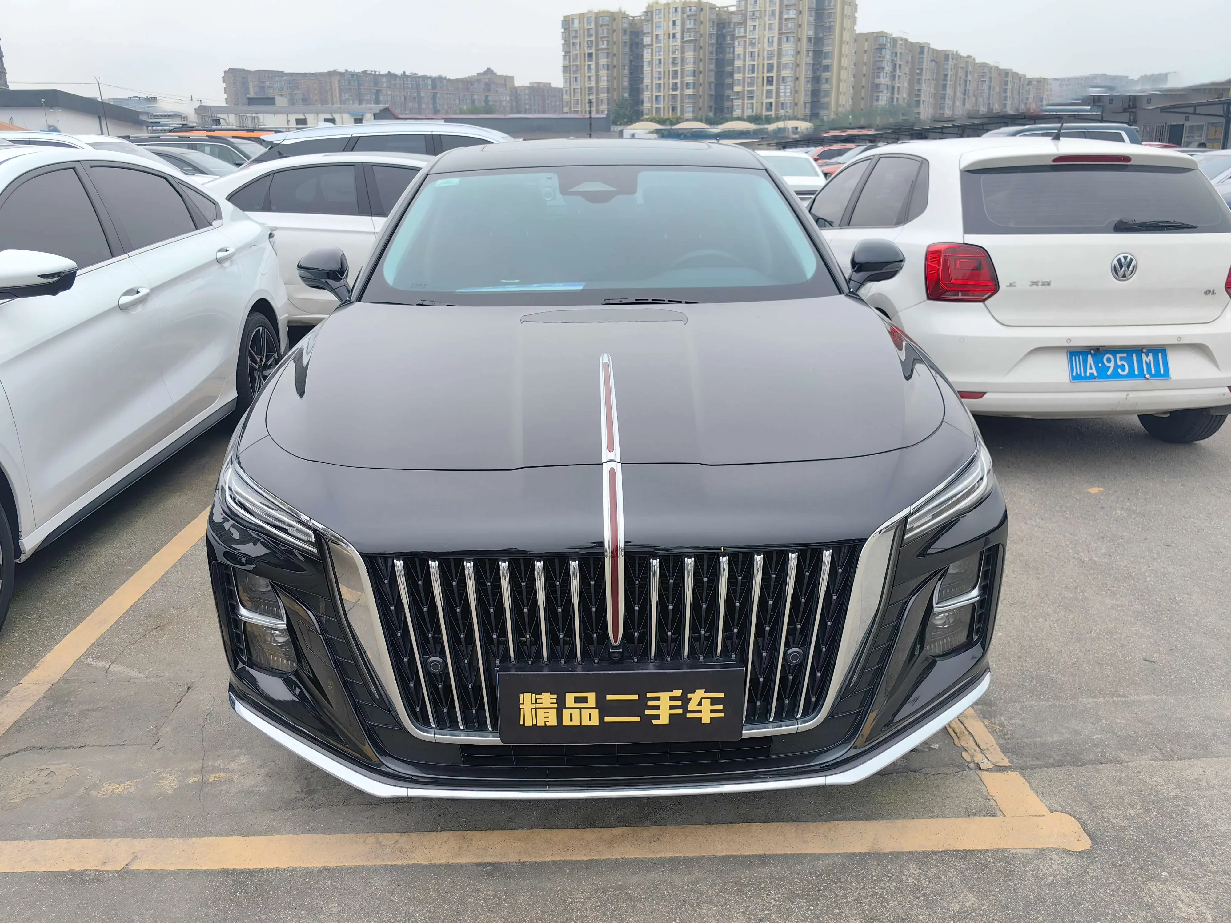 Hongqi H5
