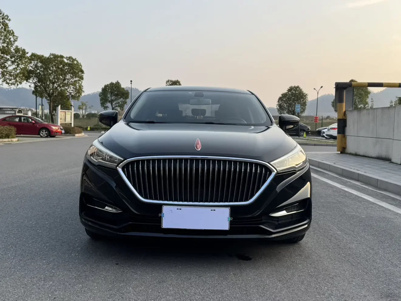 Hongqi H5 classic