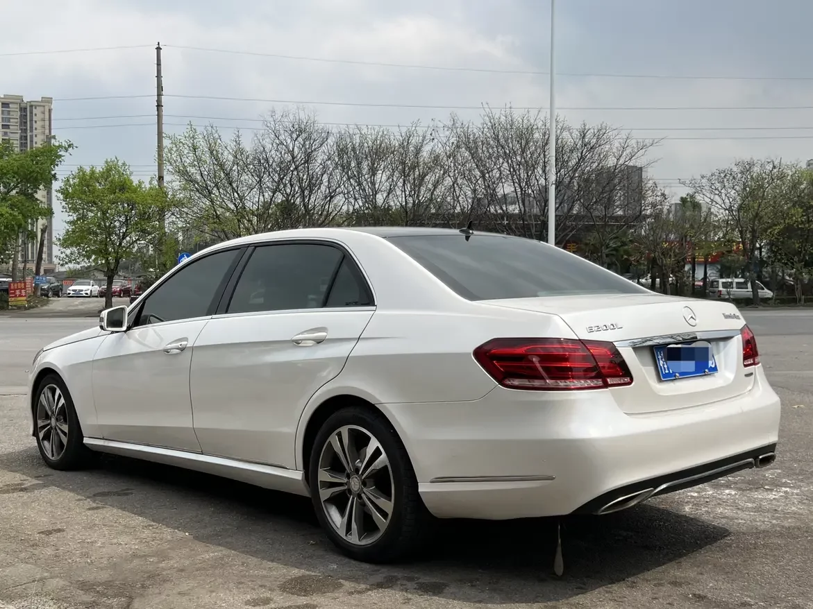 Mercedes-Benz E-Class