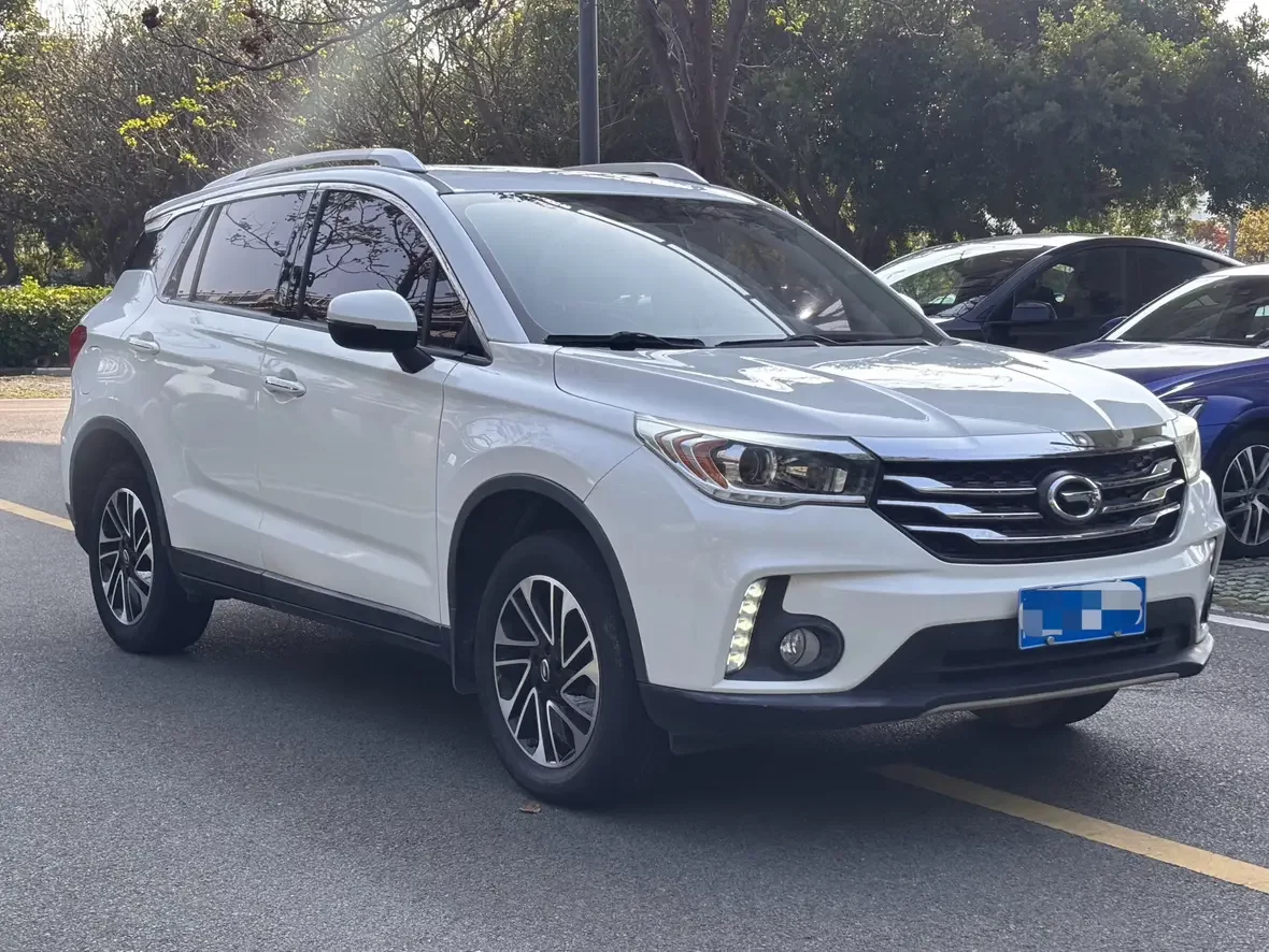 GAC Trumpchi GS4