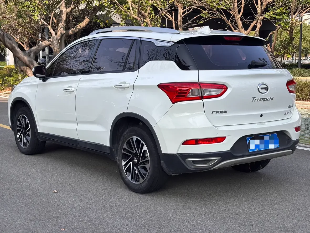 GAC Trumpchi GS4