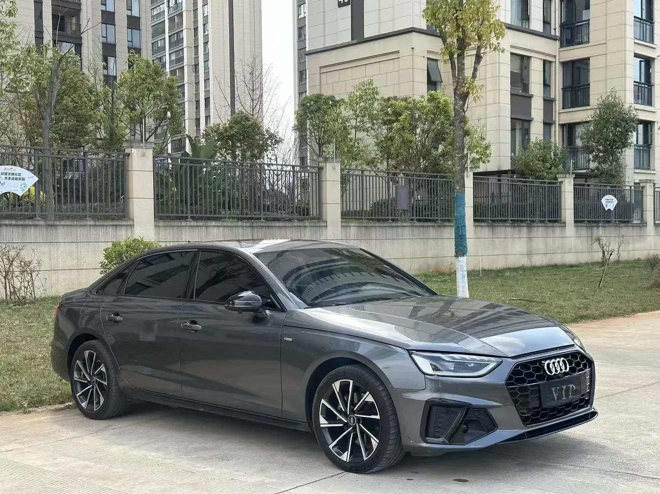 Audi A4L