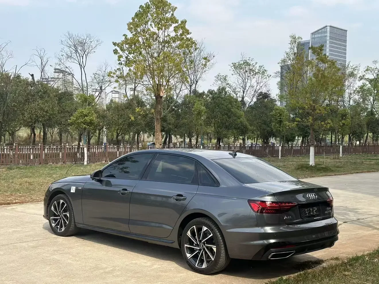 Audi A4L