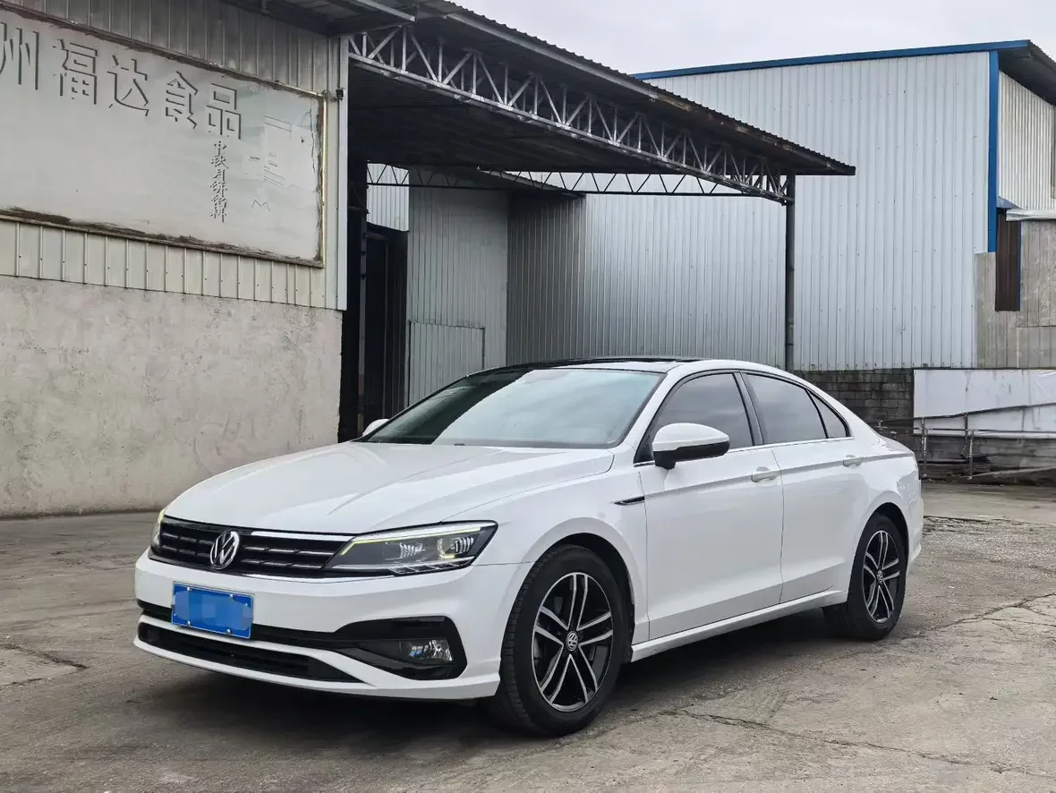 Volkswagen Lamando