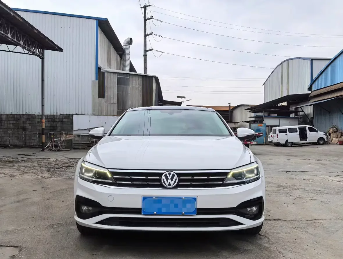 Volkswagen Lamando