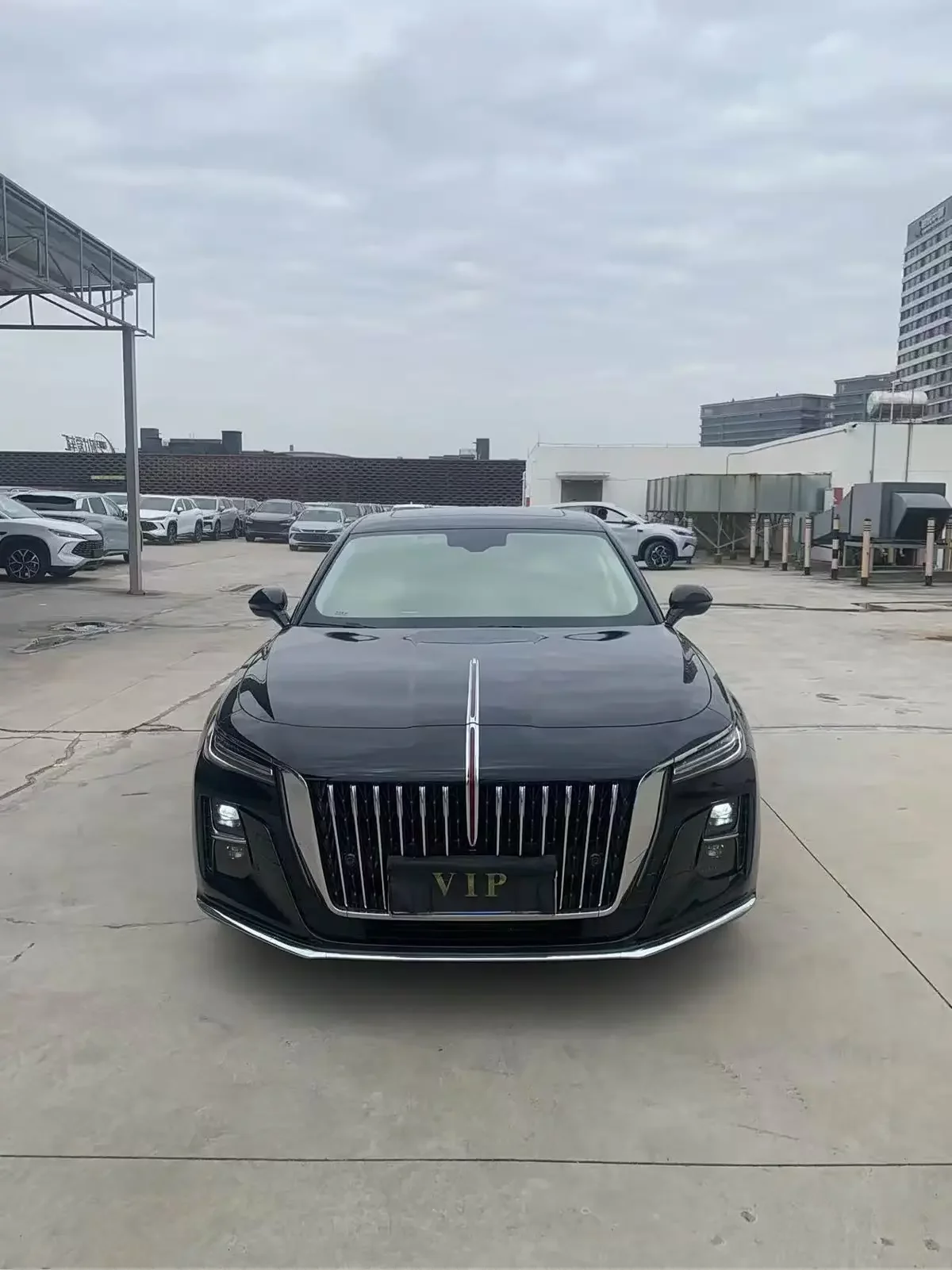 Hongqi H5
