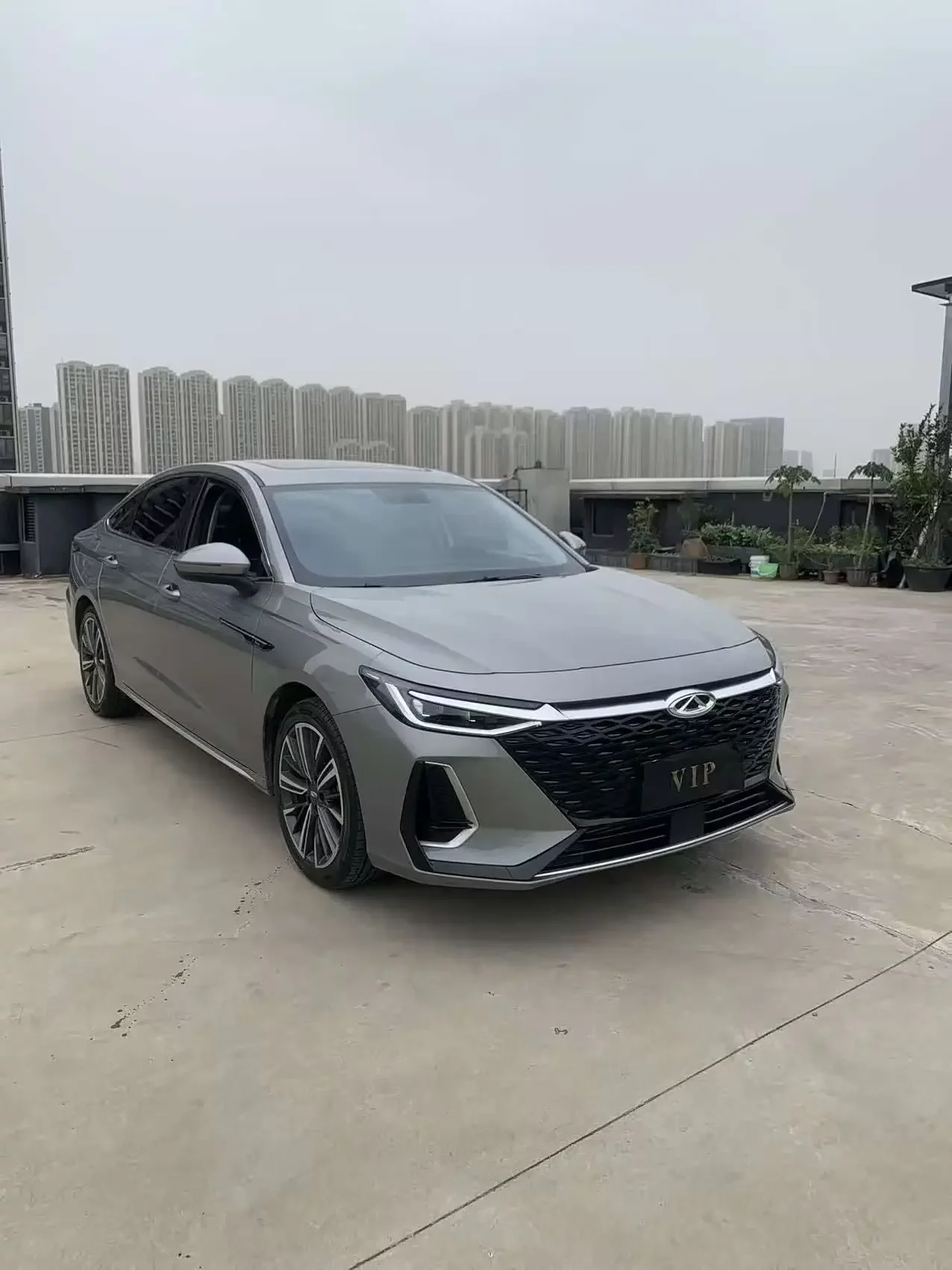 Chery Arrizo 8