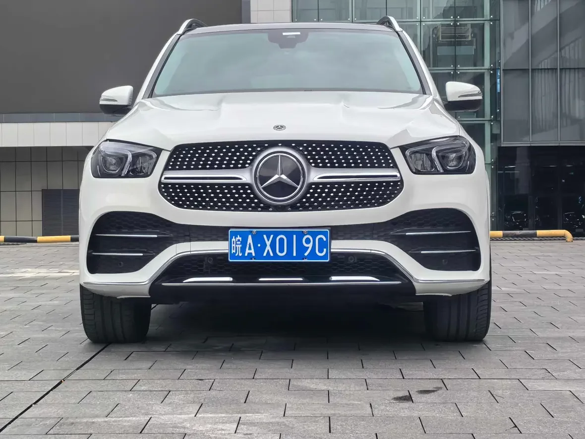 Mercedes-Benz GLE (Imported)