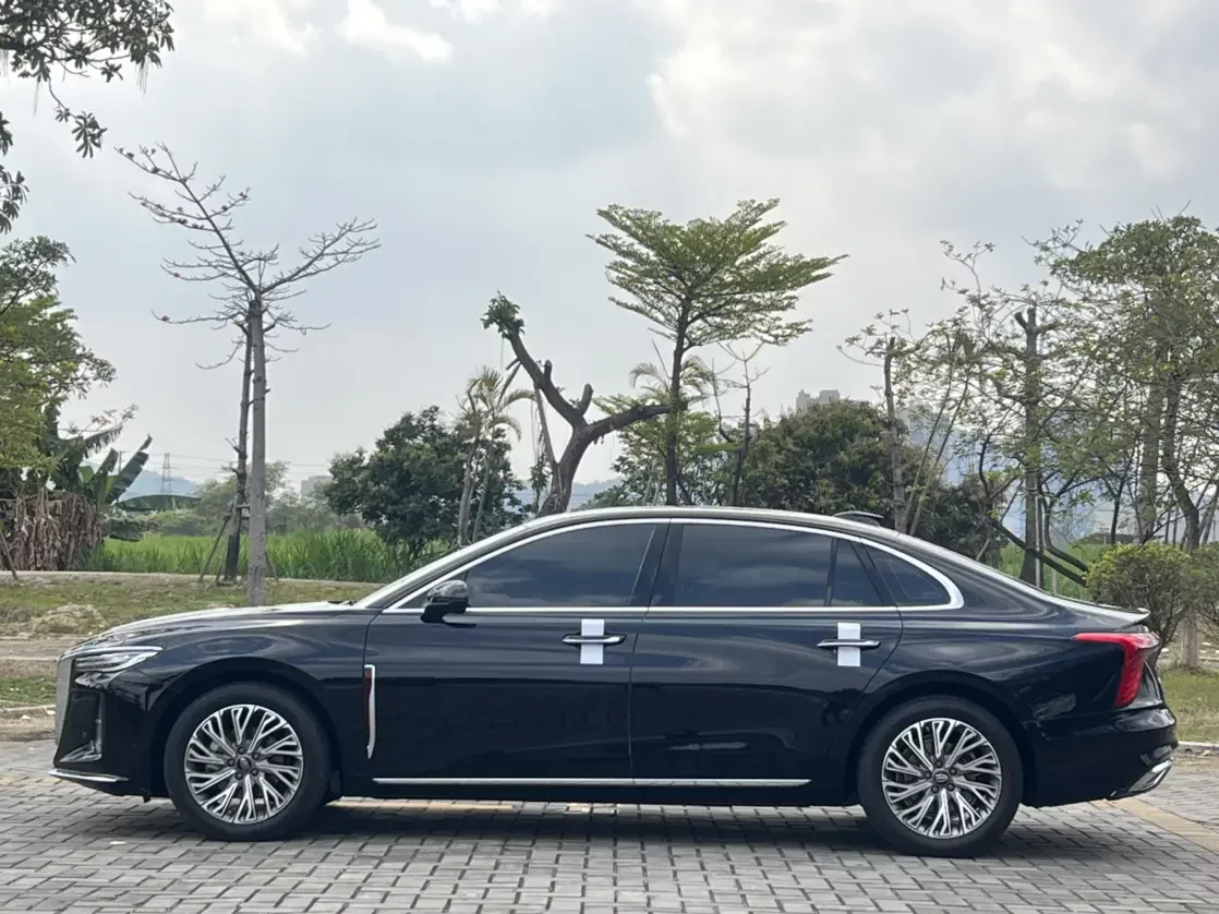 Hongqi H5