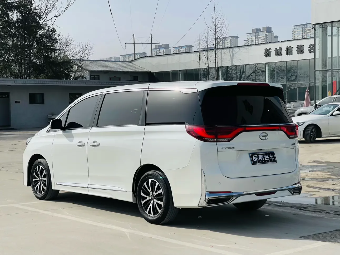 GAC Trumpchi M8