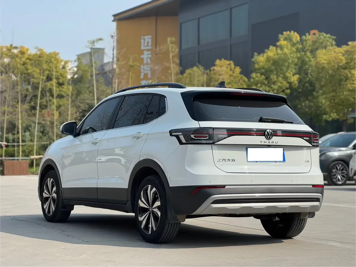 Volkswagen Tharu